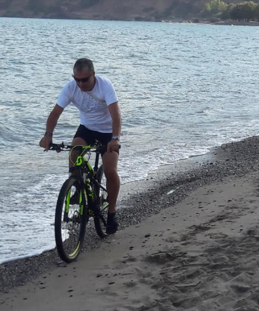 Σταύρος Θεοδωράκης: Ποδηλατάδα και περισυλλογή στις παραλίες της Κισσάμου 