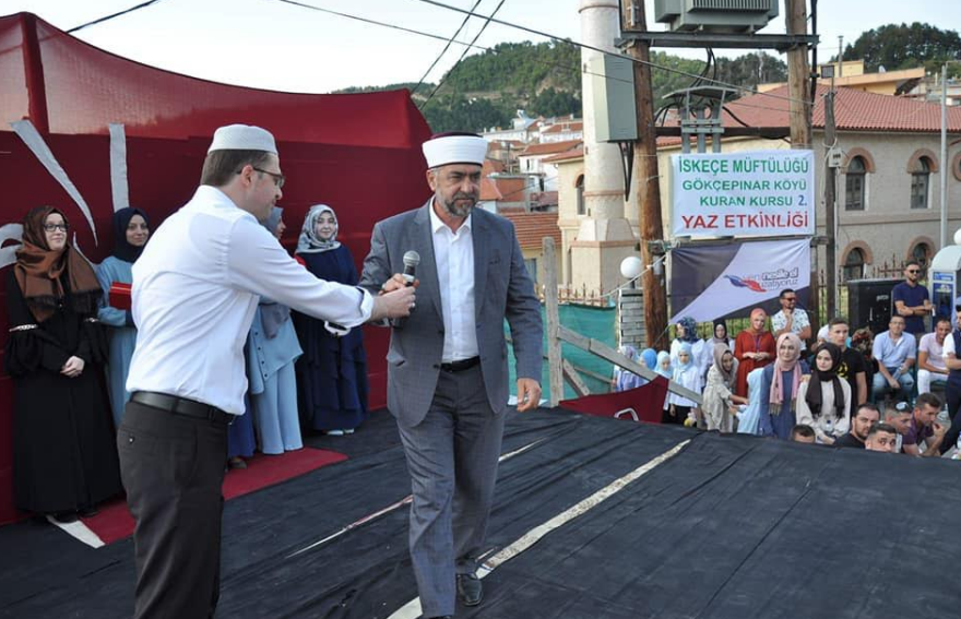 Θράκη: Παιδιά από 5 ετών εκπαιδεύονται στα σπαθιά