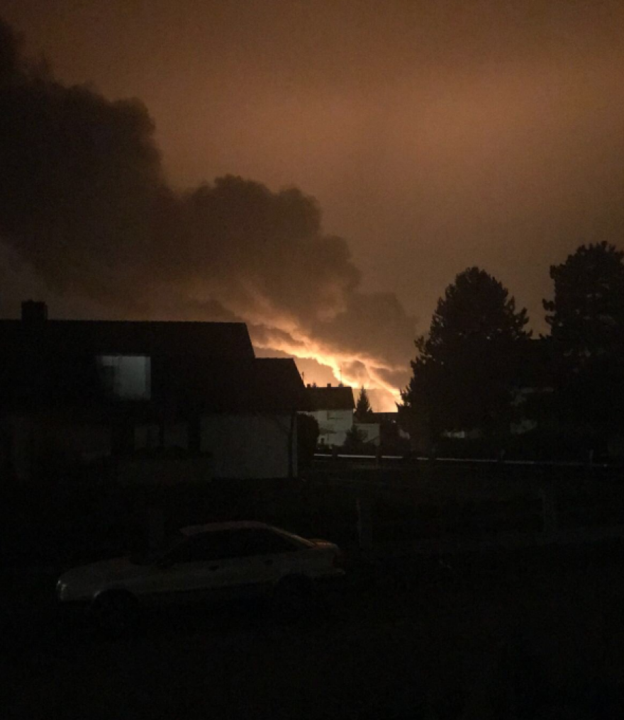 Βίντεο - φωτογραφίες: Μεγάλη έκρηξη και πυρκαγιά σε διυλιστήριο στη Γερμανία  