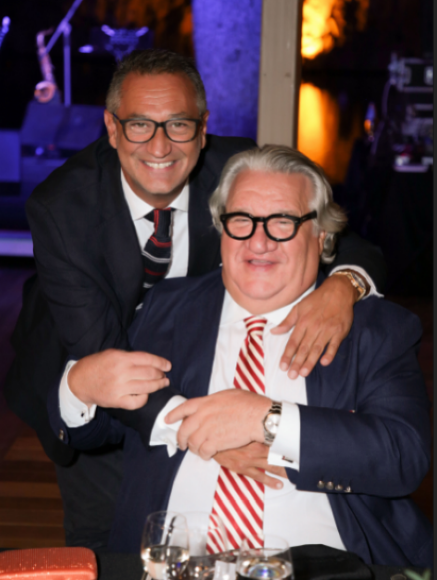 Στέφανος Κορκολής και Σοφία Μανουσάκη στο Annual Dinner του MDA Ελλάς στη Λίμνη Βουλιαγμένης