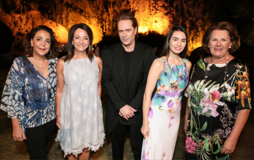 Στέφανος Κορκολής και Σοφία Μανουσάκη στο Annual Dinner του MDA Ελλάς στη Λίμνη Βουλιαγμένης