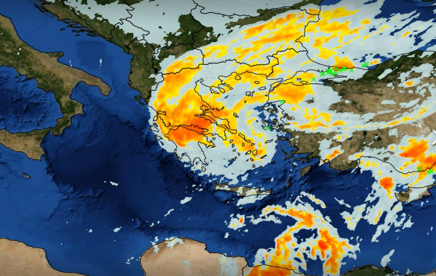 Καιρός: Εξασθενημένος στην Αττική ο κυκλώνας Ζορμπάς - Πώς θα κινηθεί τις επόμενες ώρες