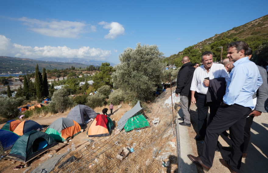 Μητσοτάκης: Ντροπή στον Τσίπρα και τους υπουργούς του για τους καταυλισμούς των μεταναστών