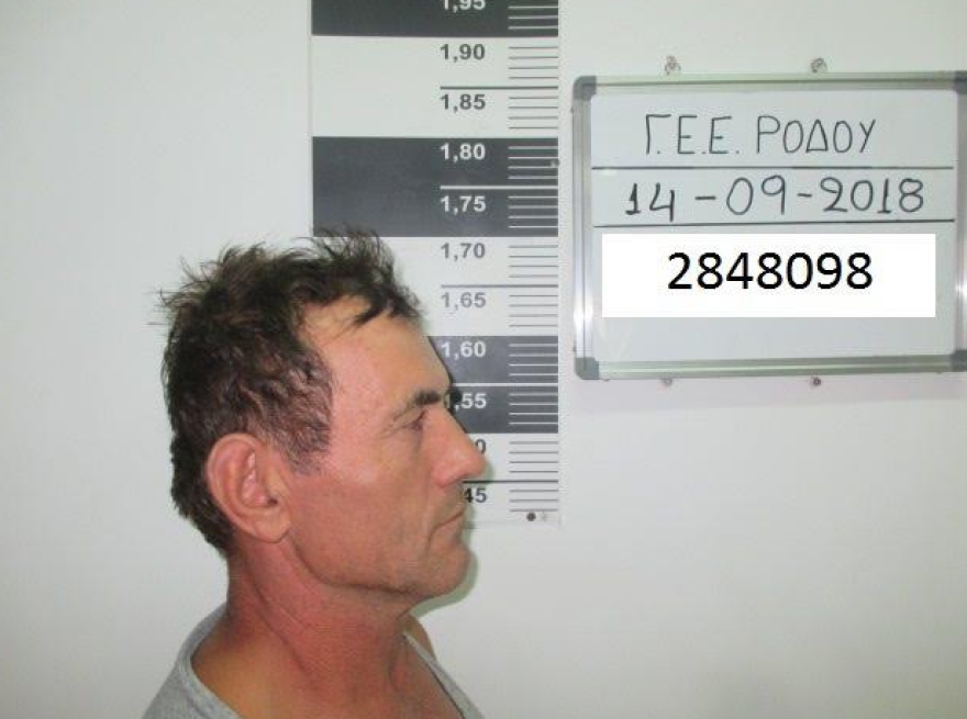 Φωτογραφίες: Αυτός είναι ο Αλβανός που βίαζε ανήλικες συγγενείς του στα Τρίκαλα 