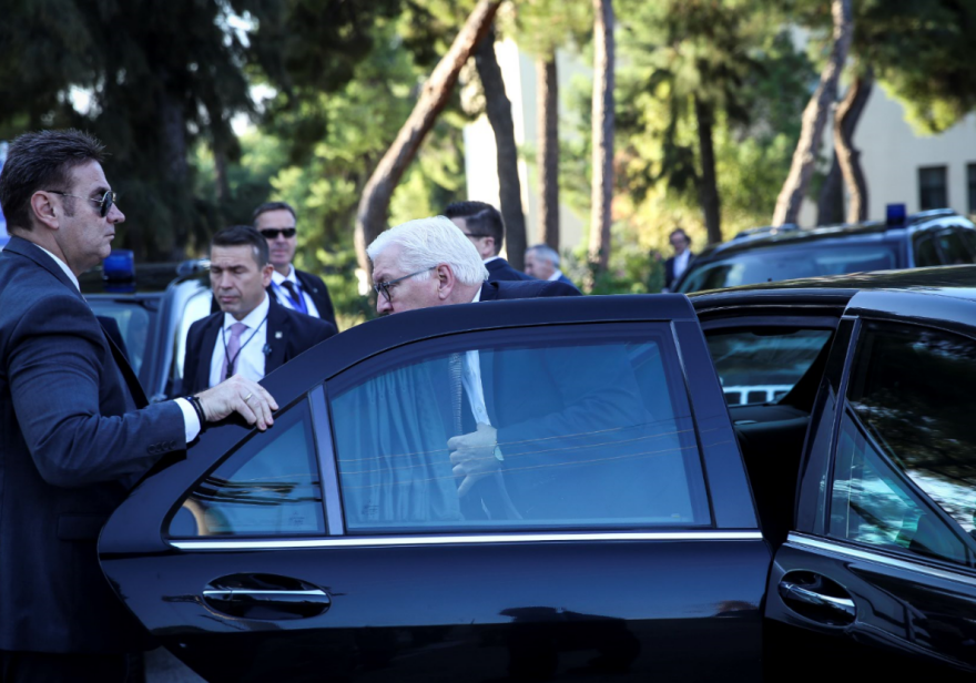 Παυλόπουλος σε Στάινμαϊερ: Μόνο με επίλυση του ονοματολογικού θα μπει η πΓΔΜ στο ΝΑΤΟ