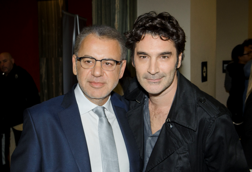 Λαμπερές παρουσίες στην πρεμιέρα της παράστασης «Οι Μάγισσες της Σμύρνης»