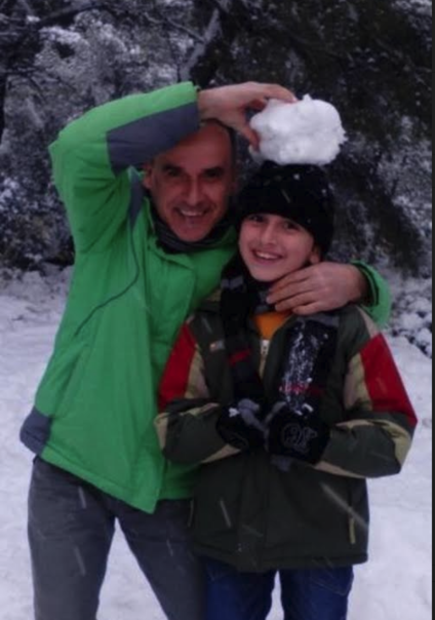 Συγκλονίζει ο πατέρας του μικρού Μάριου από το Μενίδι:«Ο δολοφόνος του παιδιού μου κυκλοφορεί ακόμη ελεύθερος»