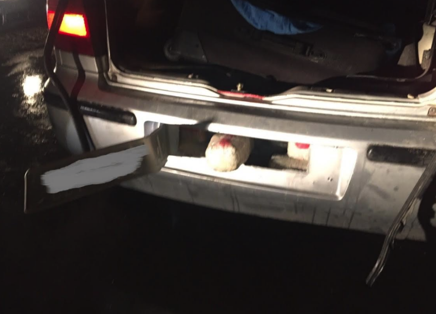 Ιωάννινα: Ο «Nero» μύρισε 20 κιλά χασίς σε κρύπτες ενός Ι.Χ.