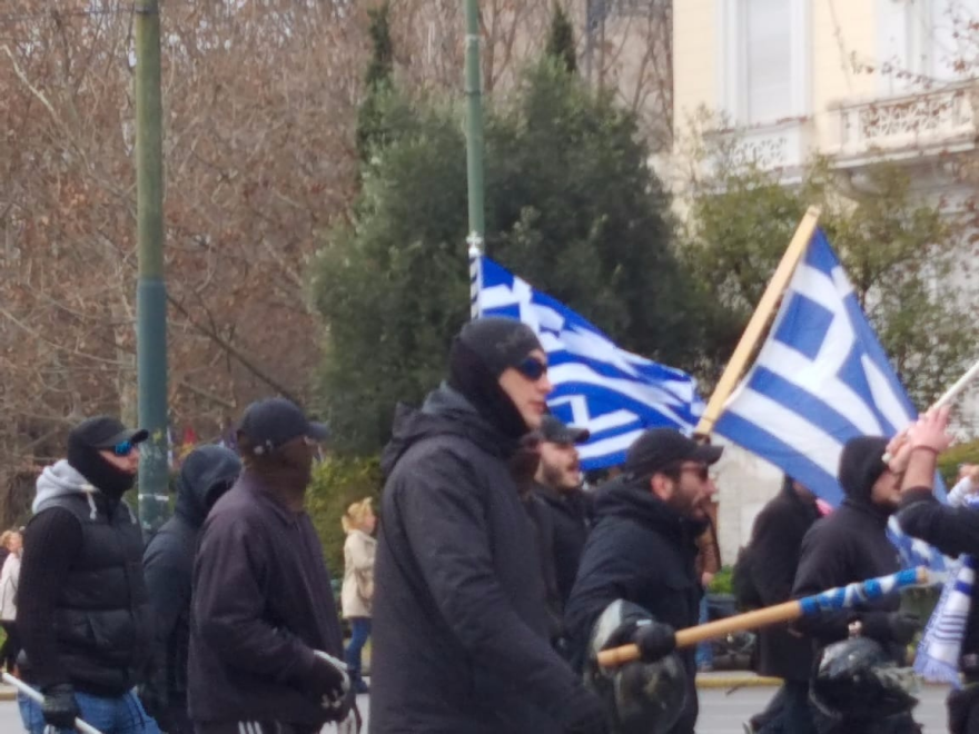 ΝΔ προς κυβέρνηση για τα επεισόδια στο Σύνταγμα: Αυτούς γιατί δεν τους εμποδίσατε;