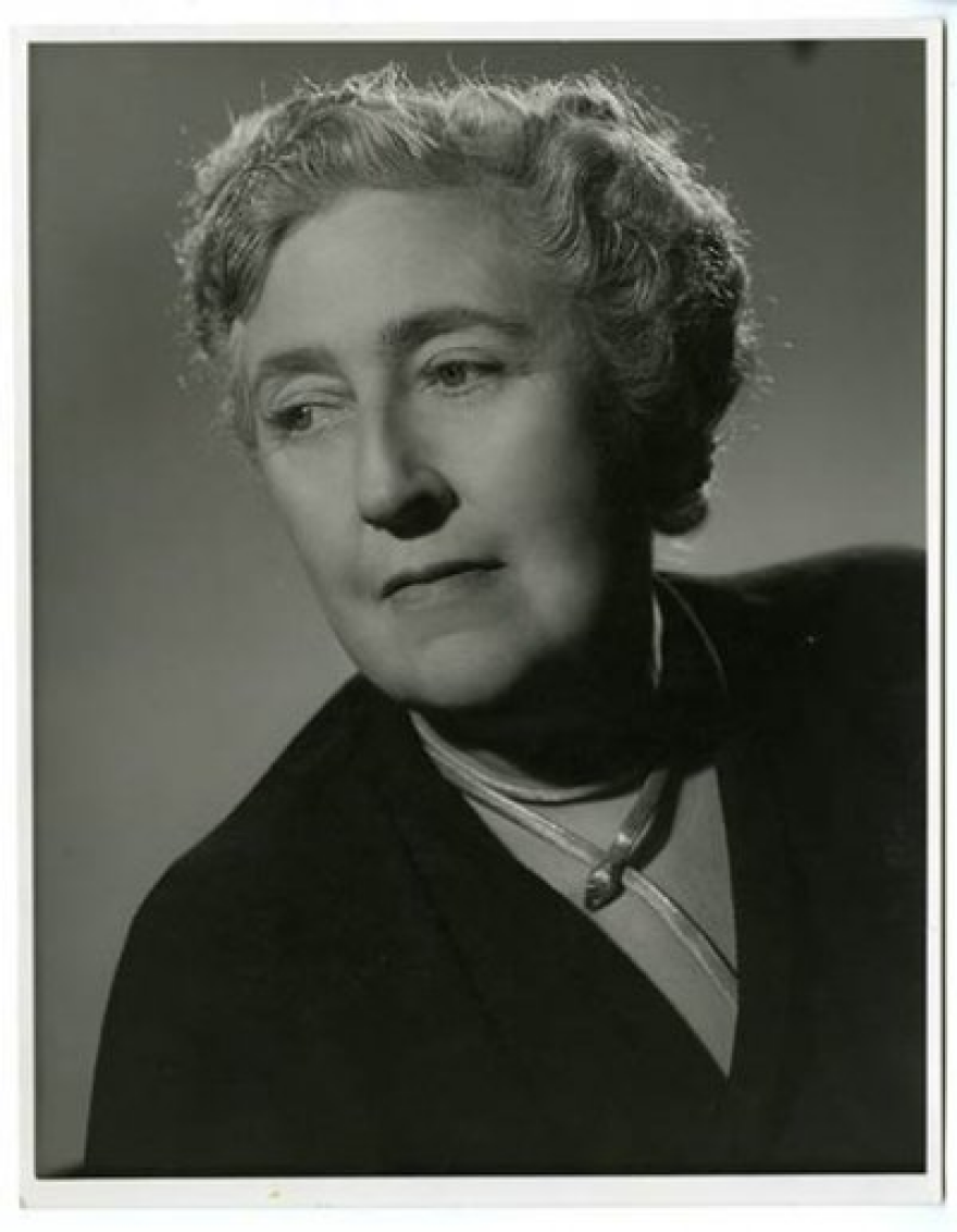 H Αγκάθα Κρίστι σε δύο εκπληκτικά graphic novels