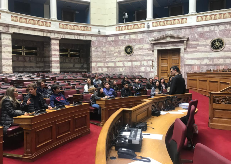 Άρωμα Ελλάδας για μαθητές από τον Παναμά: Πολιτισμός, χοροί, κουζίνα και… Ολυμπιακός