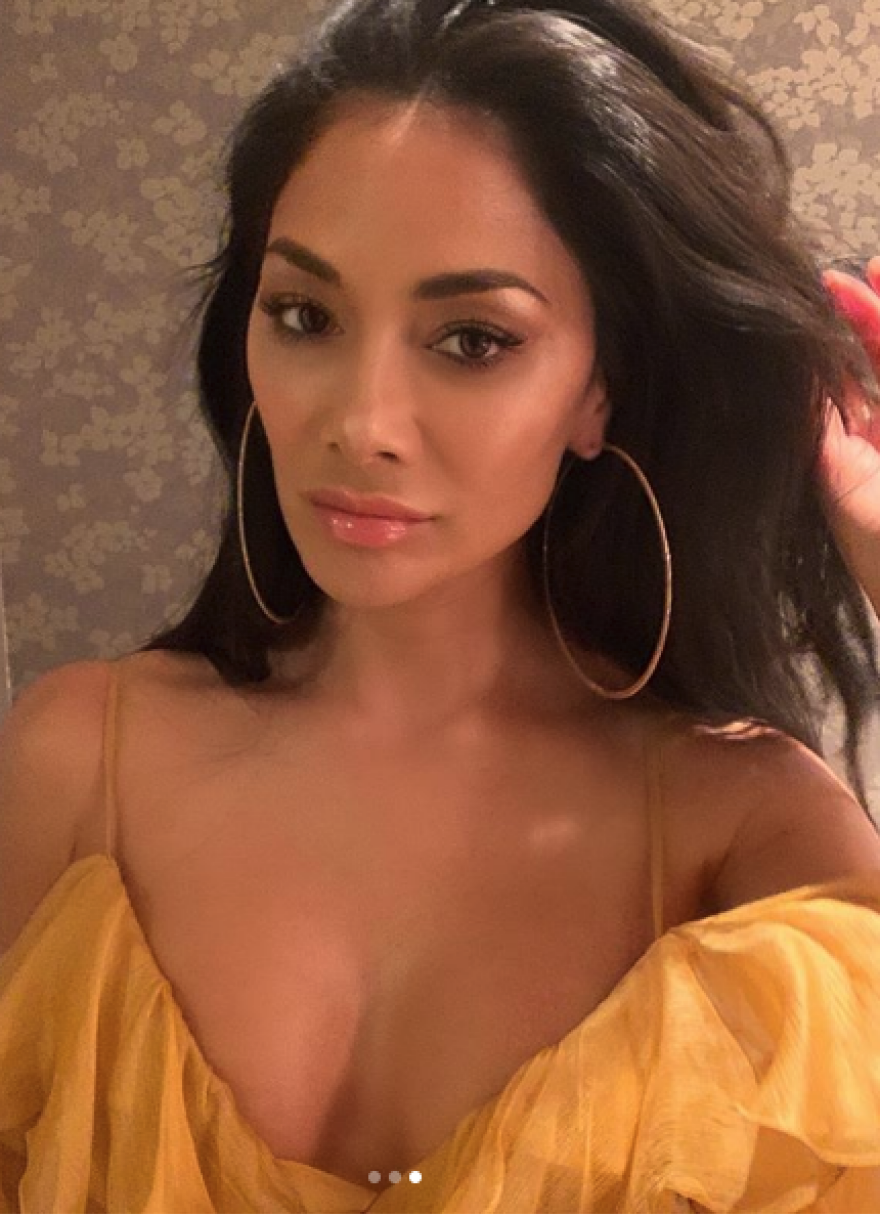 Σοκαρισμένη η Νικόλ Σέρτζινγκερ από τη διαρροή προσωπικού της βίντεο με τον Λιούις Χάμιλτον