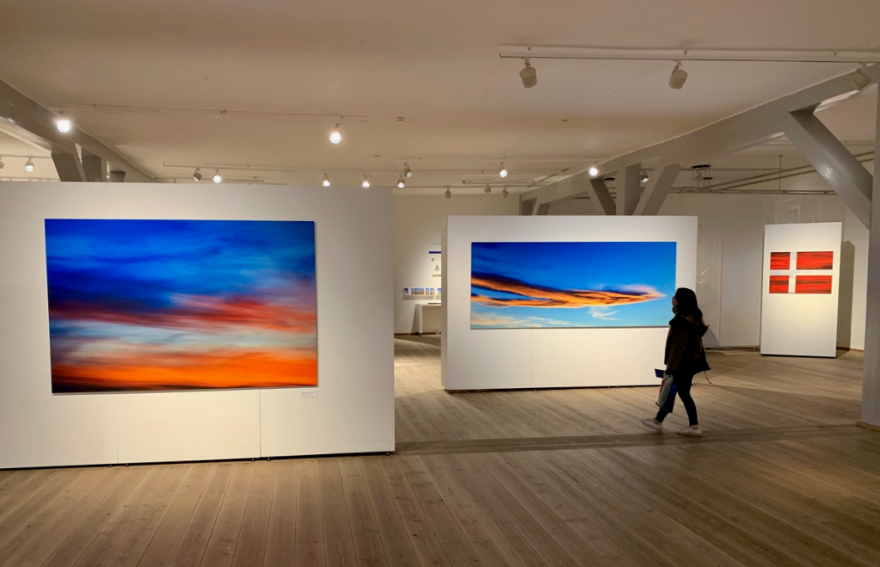 «Celestial Choreography»: Η ατομική έκθεση φωτογραφίας του πρίγκιπα Νικόλαου στη Δανία 