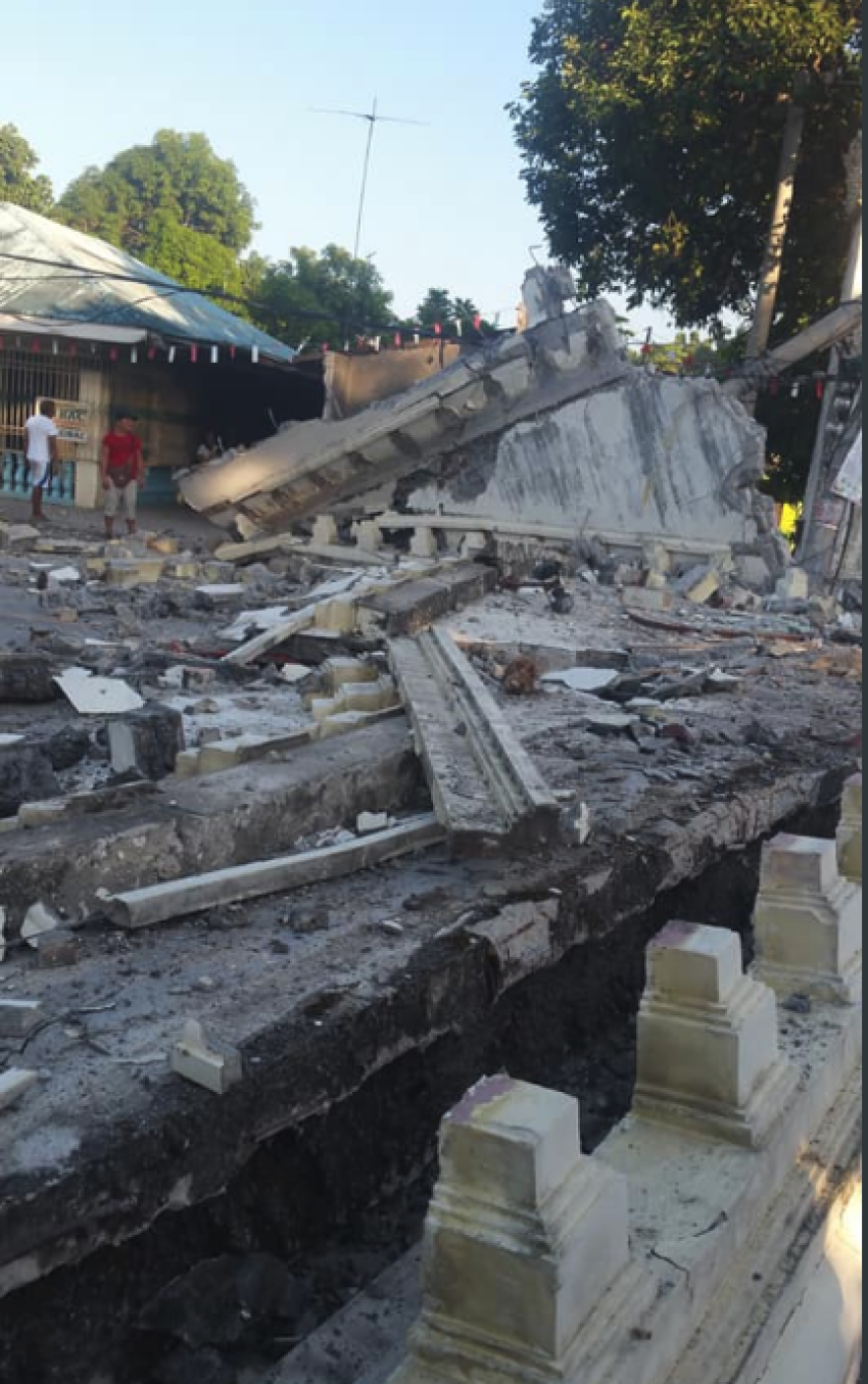 Σεισμός στις Φιλιππίνες: Νεκροί, ανάμεσά τους παιδιά, και τεράστιες υλικές ζημιές - Βίντεο και φωτογραφίες