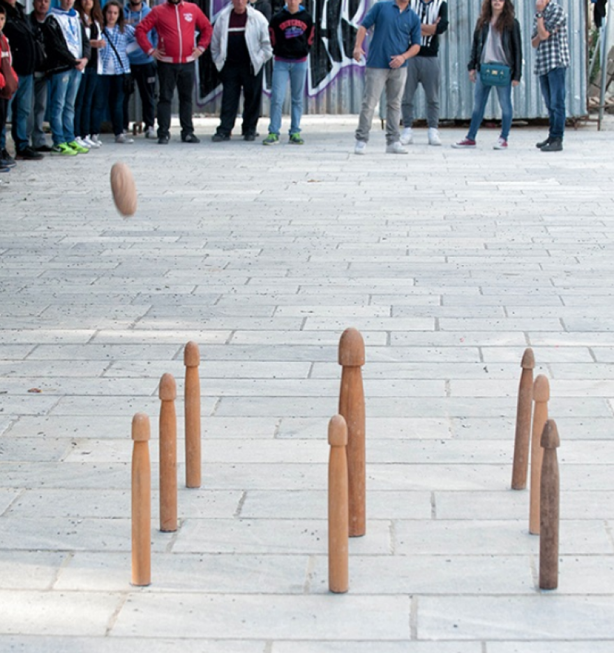 Πάσχα 2019: Οι Έλληνες γιορτάζουν και γλεντούν σε όλη τη χώρα