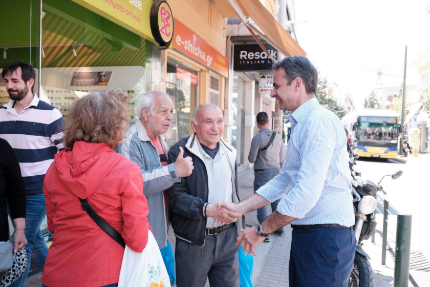 Μητσοτάκης από Χαλάνδρι: Όταν τελειώσει ο Τσίπρας τις διακοπές με τον Πολάκη, να μου απαντήσει για το αφορολόγητο
