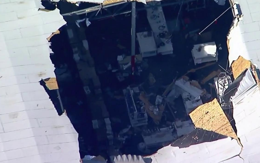 ΗΠΑ: Πολεμικό αεροσκάφος συνετρίβη σε εμπορικό κατάστημα