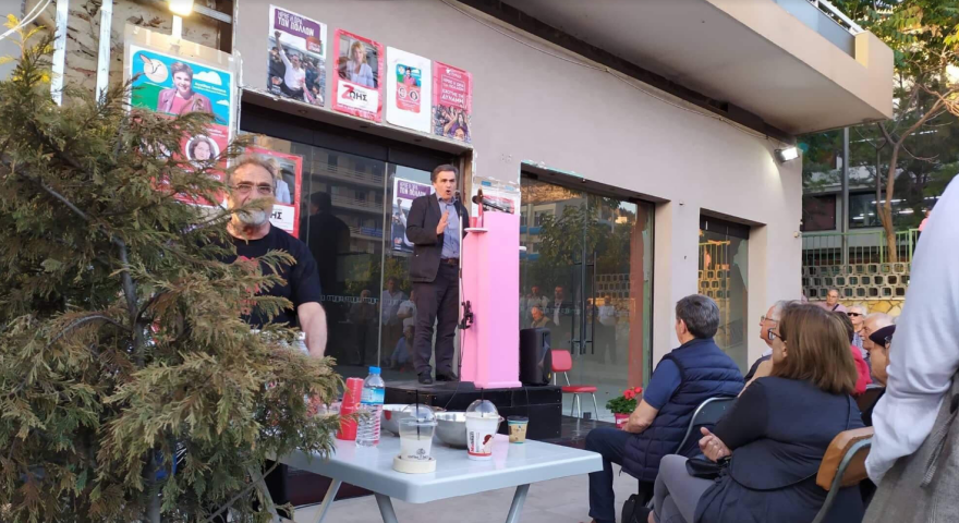 Ομιλία Τσακαλώτου σε... 50 άτομα στο Γαλάτσι