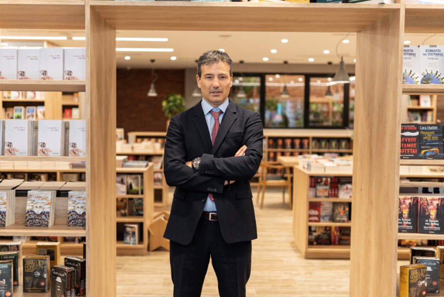 Διόπτρα Books & Life: Οι εκδόσεις Διόπτρα απέκτησαν καινούριο «σπίτι»