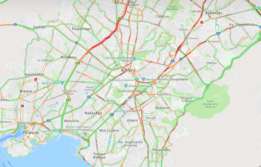 Κίνηση τώρα: Μποτιλιαρισμένοι οι δρόμοι στο κέντρο 