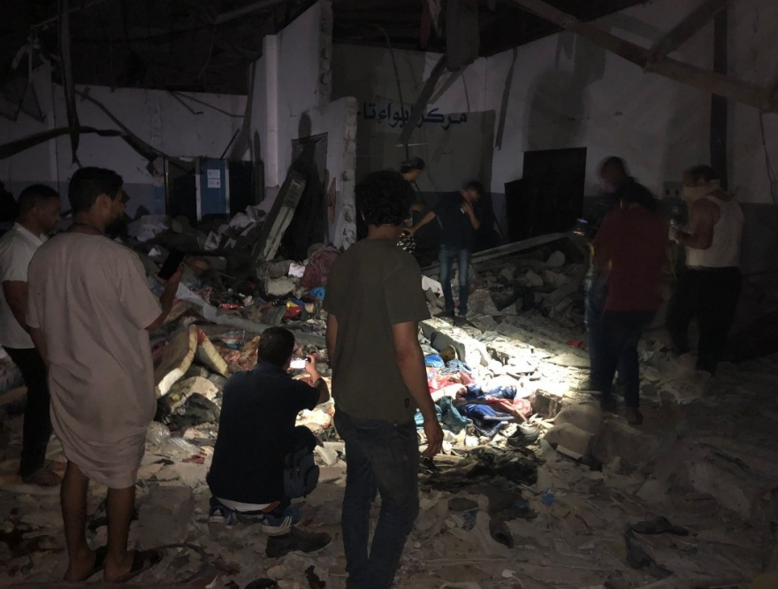 Λιβύη: Οι δυνάμεις του Χάφταρ βομβάρδισαν κέντρο κράτησης προσφύγων - 40 νεκροί και 80 τραυματίες