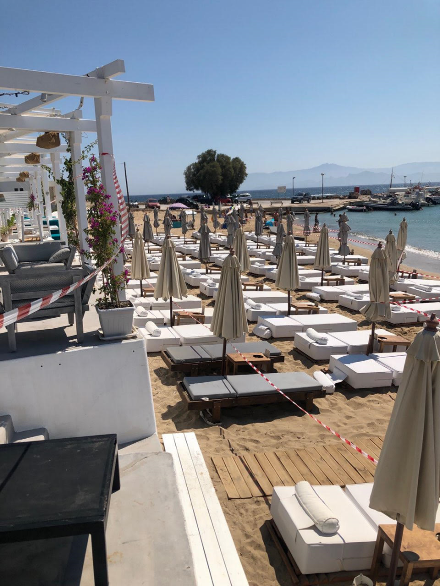Πάρος: Λουκέτο από την ΑΑΔΕ στο beach bar restaurant «Aspro»