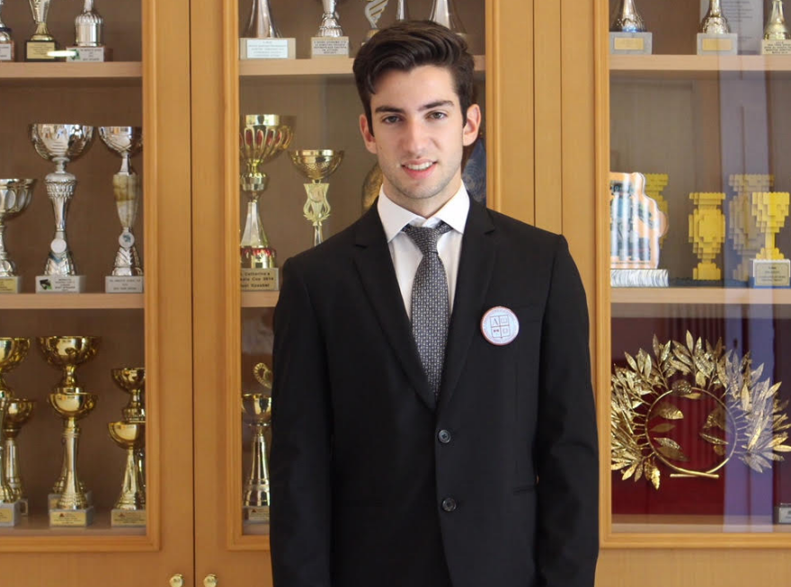 Πανελλαδικές 2019: Γιος Σύρου μετανάστη μπήκε από τους πρώτους στο Πολυτεχνείο