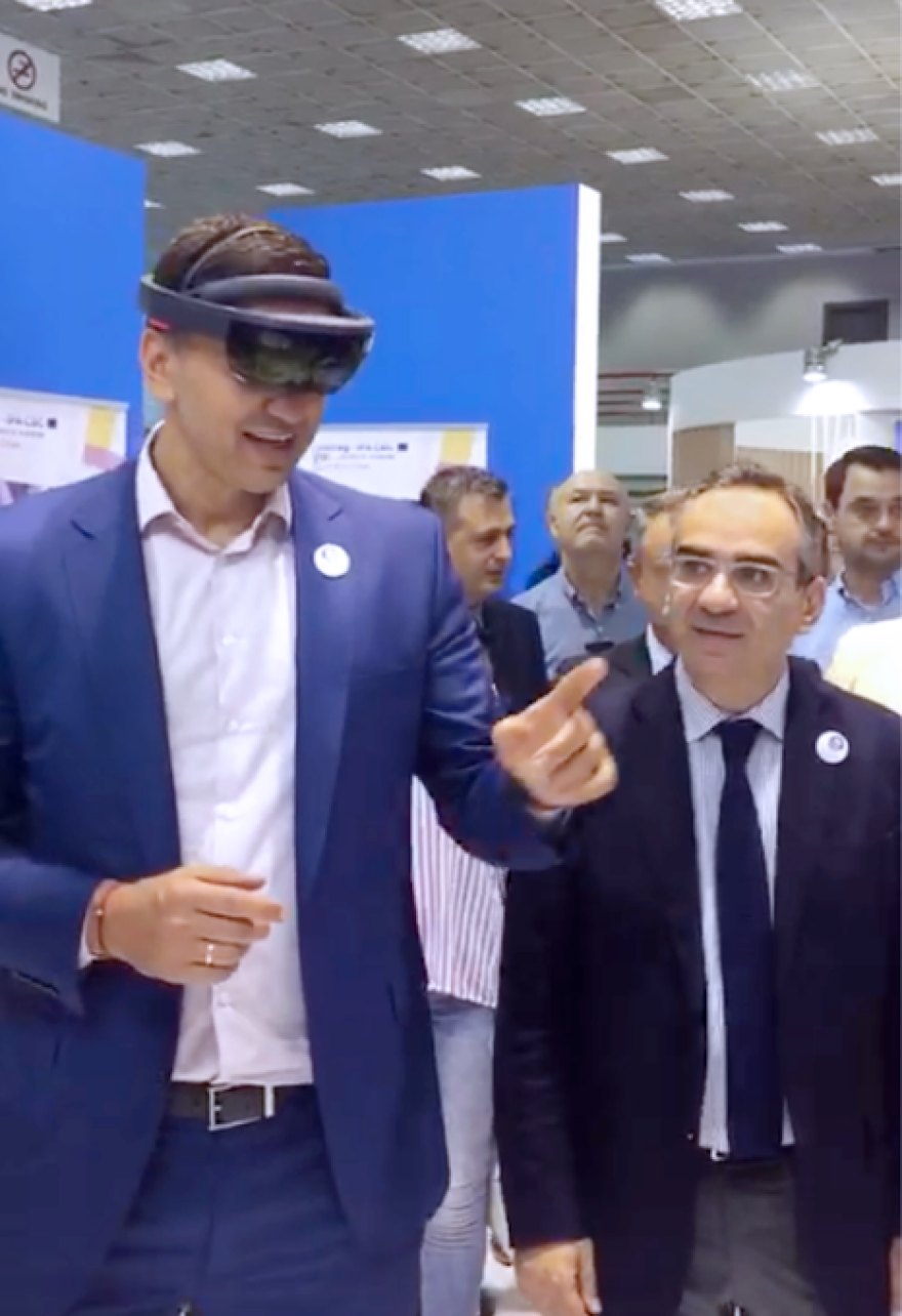 ΔΕΘ 2019: Ο Βασίλης Κικίλιας έγινε εθελοντής δότης μυελού των οστών