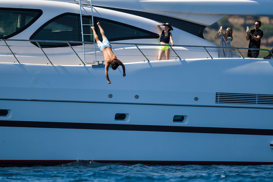 Σάρλοτ Κασιράγκι: Διακοπές στο Σεν Τροπέ