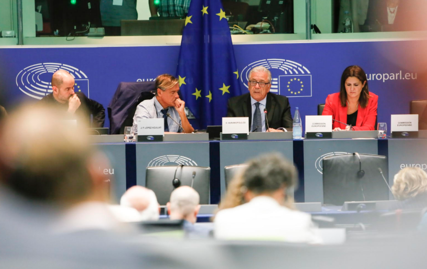 Κομισιόν: Θερμή αποχαιρετιστήρια εκδήλωση για τον Δημήτρη Αβραμόπουλο