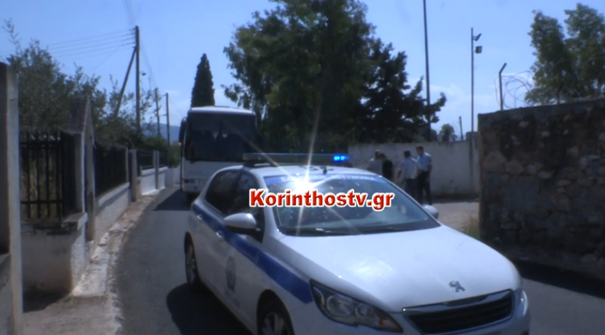 Στη δομή φιλοξενίας Κορίνθου 214 αλλοδαποί από τα υπό κατάληψη κτίρια της Αχαρνών