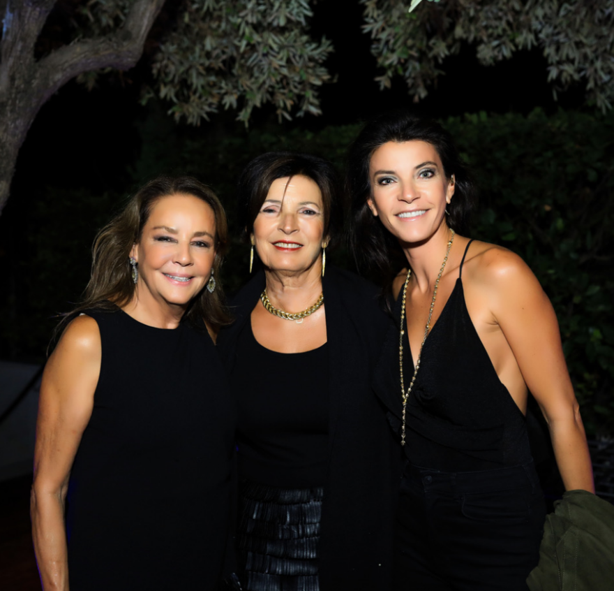 Φωτογραφίες: Λαμπερό prive πάρτι για την ομορφιά με διάσημους καλεσμένους  