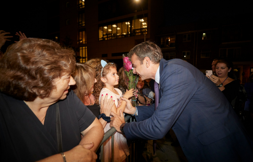 Μητσοτάκης στην Αστόρια: «Το 2023 επιτέλους θα ψηφίσετε από το μόνιμο τόπο διαμονής σας»