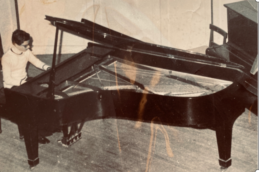 Στέφανος Κορκολής: «Αυτή είναι η ζωή μου» σε φωτογραφίες