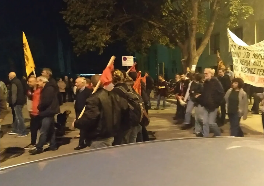 Πολυτεχνείο: Μικροεπεισόδια σε βάρος βουλευτών και στελεχών του ΣΥΡΙΖΑ στον Βόλο