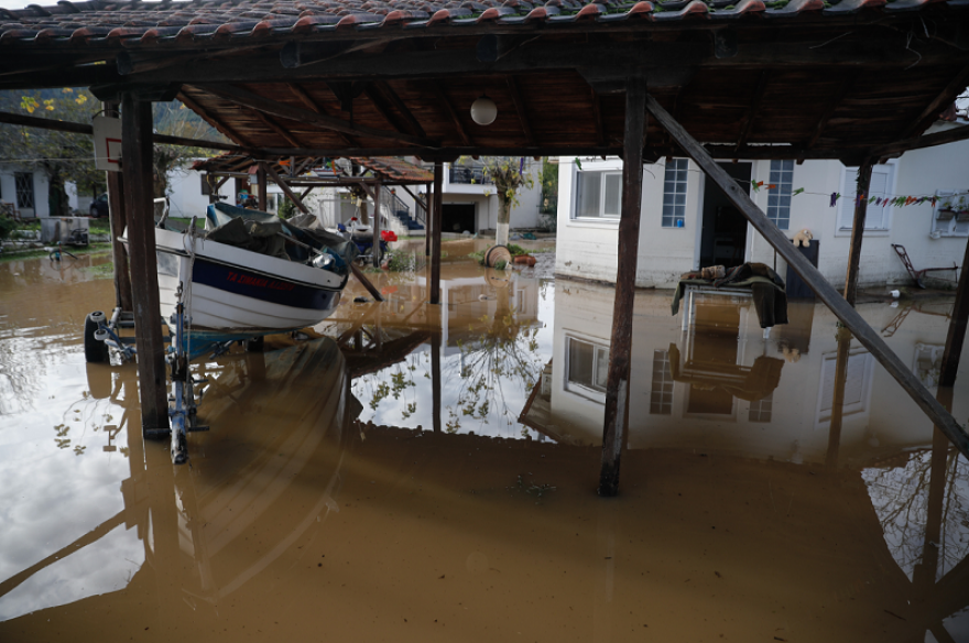 Χαλκιδική: Αγώνας δρόμου για θωράκιση της περιοχής πριν «χτυπήσει» ο «Γηρυόνης»