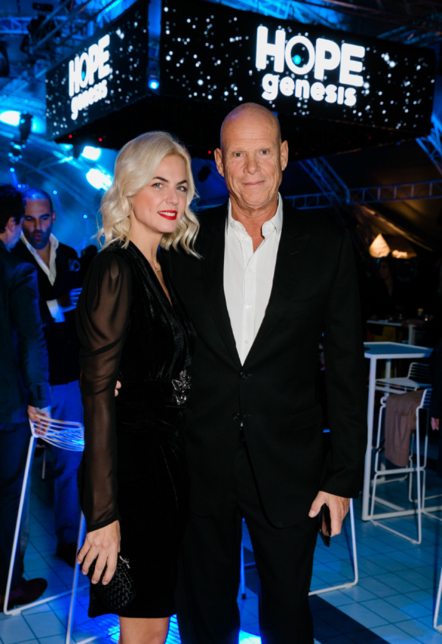 HOPEgenesis Party: Η σόουμπιζ ενώνεται για καλό σκοπό - Guest Star ο Κωνσταντίνος Αργυρός