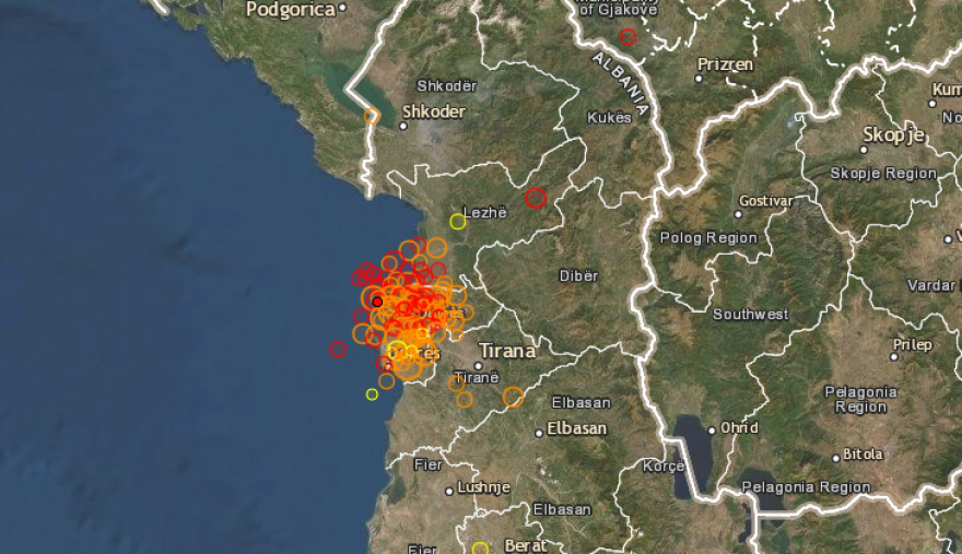 Σεισμός στην Αλβανία: Ανασύρθηκαν τη νύχτα νεκροί ζευγάρι και το κοριτσάκι τους - Στους 39 η λίστα θανάτου