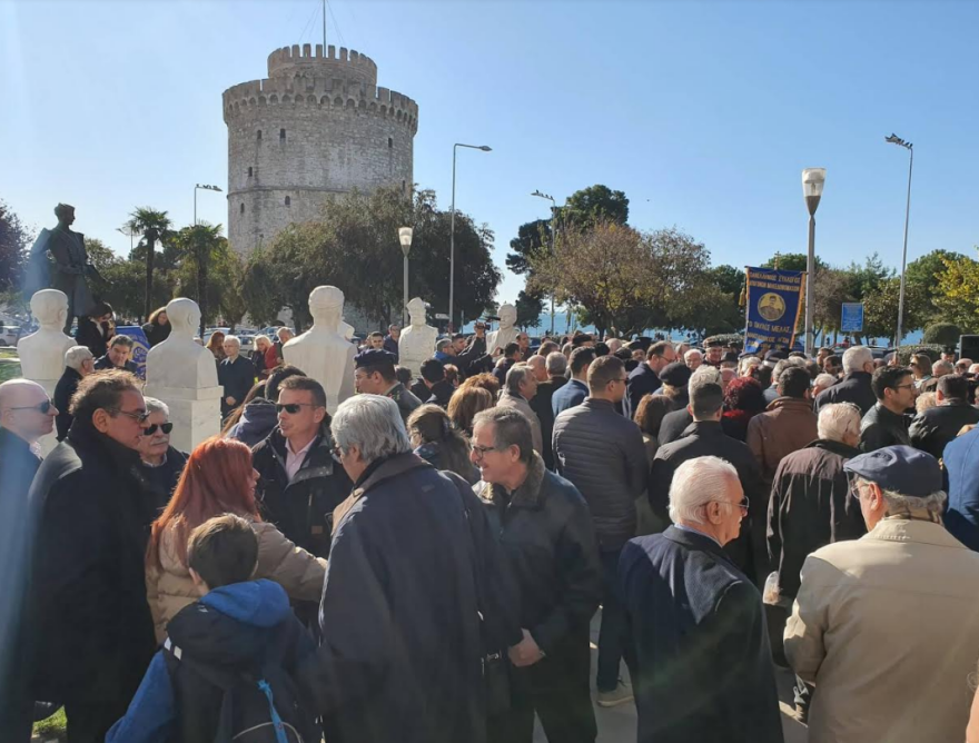 Θεσσαλονίκη: Προτομές Μακεδονομάχων με αντιγκράφιτι επεξεργασία - Φωτογραφίες από τα αποκαλυπτήρια 