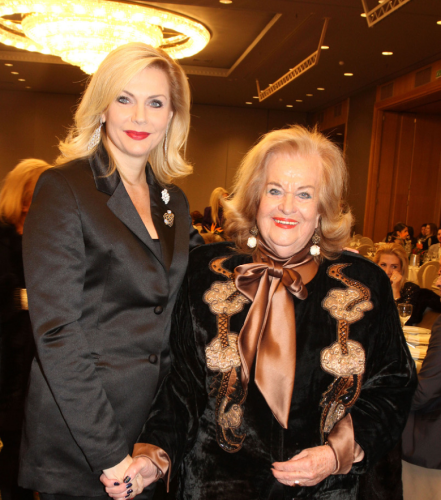 Kathy Heyndels: Επίδειξη μόδας για την ενίσχυση των Παιδικών Χωριών SOS