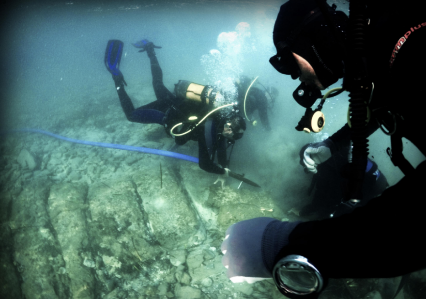 Δείτε φωτογραφίες: Υποβρύχια έρευνα στον αρχαίο Ολούντα και το λιμάνι της Ιεράπετρας στην Κρήτη