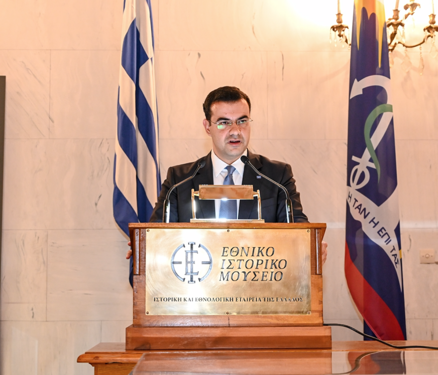 Ύδρα: Δίνει δυναμικό «παρών» στους εορτασμούς των 200 χρόνων από την Επανάσταση του '21