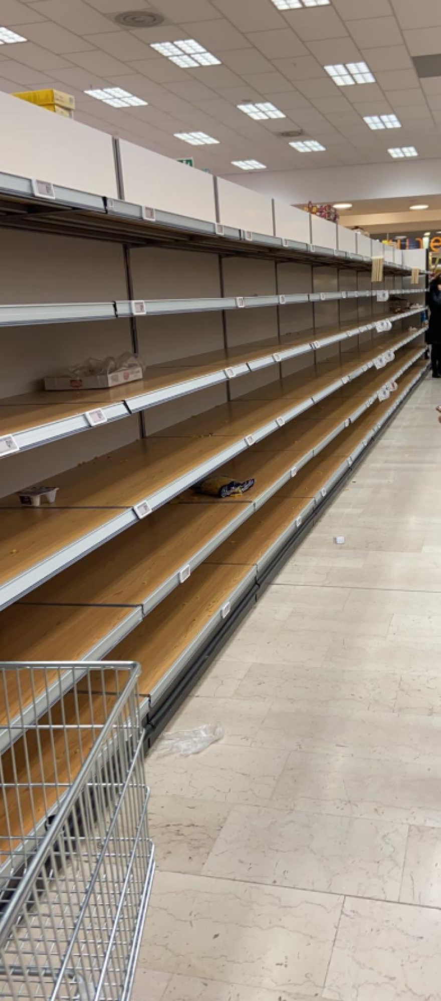 Κορωνοϊός - Ιταλία: Τέσσερις νεκροί, 203 τα κρούσματα - Αδειάζουν τα σούπερ μάρκετ στο Μιλάνο