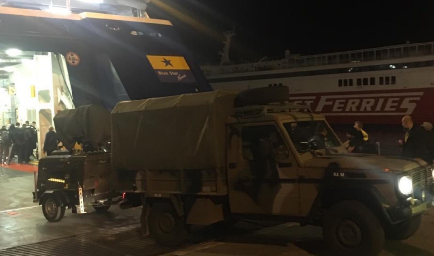 Μεταναστευτικό: Προχωρά η κατασκευή των δομών - Μολότοφ και ρουκέτες από διαδηλωτές 