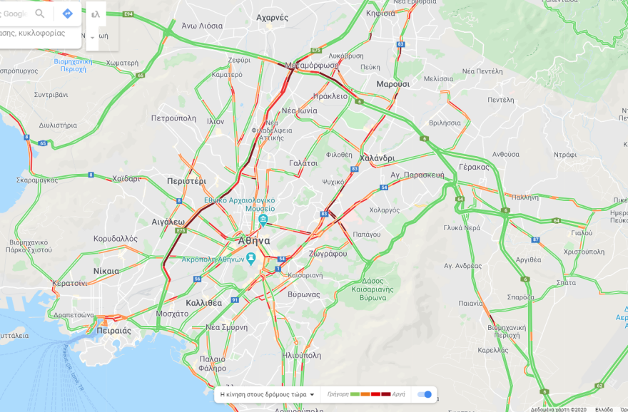 Κίνηση: Καλύτερη η εικόνα στην Αθηνών - Λαμίας μετά τη φωτιά σε ΙΧ - Πού υπάρχει τώρα μποτιλιάρισμα 
