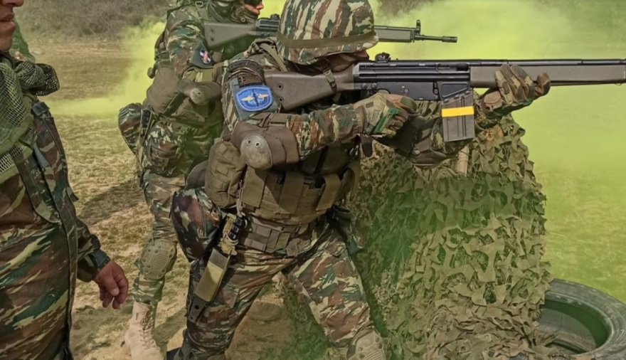 Έλληνες Εθνοφύλακες: Δίνουν τη δική τους μάχη στον Έβρο 