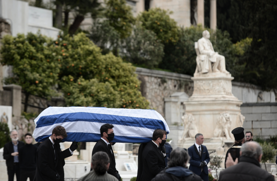 Μανώλης Γλέζος: Αντίο στον «τελευταίο παρτιζάνο της Ευρώπης»