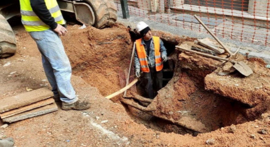 Απαγόρευση κυκλοφορίας: Τεχνικά έργα από τον δήμο Αθηναίων στην «άδεια» πόλη