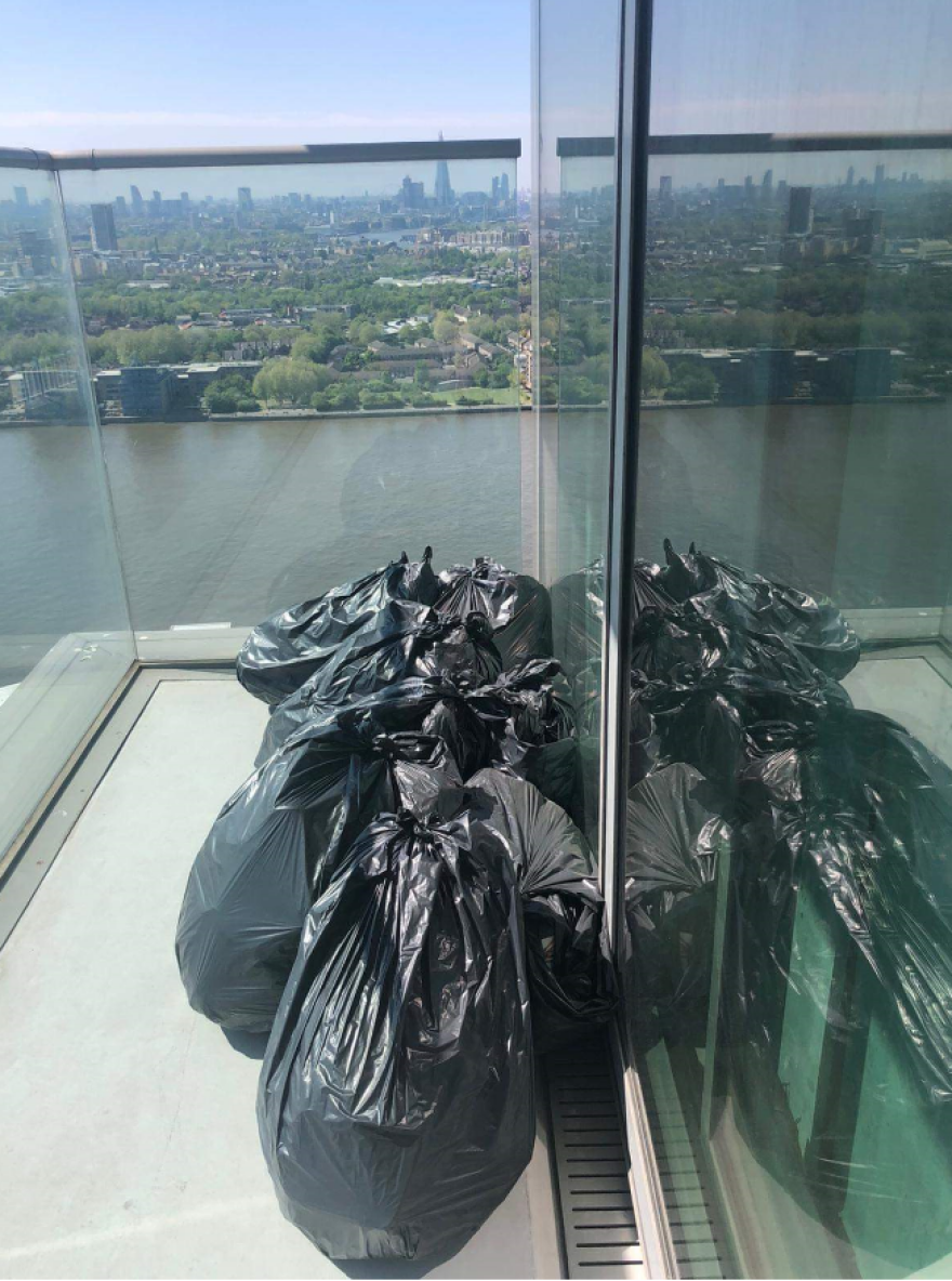 Φωτογραφίες: Πλούσιοι Ελληνες... «εσώκλειστοι» στο Λονδίνο - Δεν βγαίνουν έξω ούτε για να πετάξουν τα σκουπίδια 