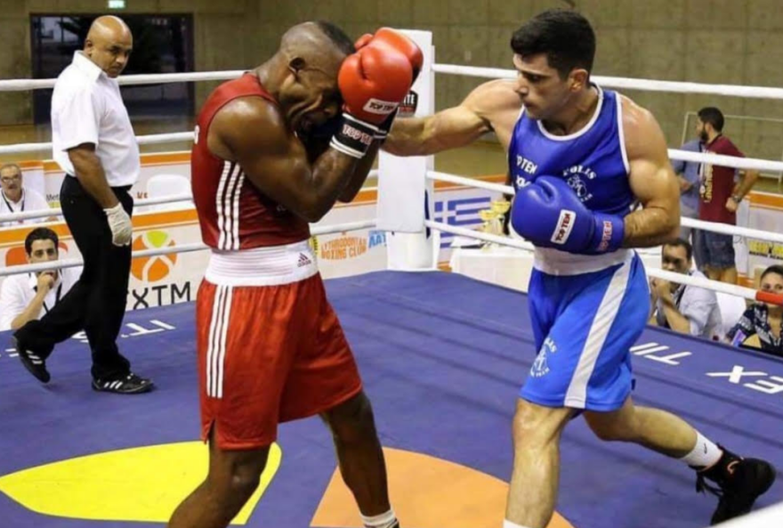 Βεντέτα στα Ανώγεια: Ο ερασιτέχνης τερματοφύλακας που έγινε επαγγελματίας πυγμάχος